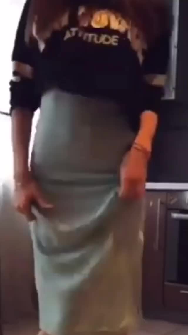 Skinny Asian girl twerking in dress
