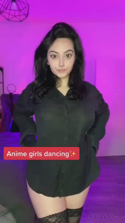 Shiftymine anime girl dances