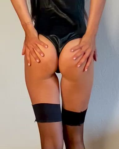 Do you like your ass served in leather and thigh highs?