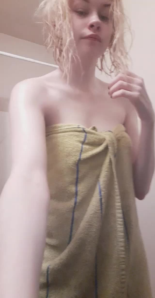 Gotta love a titty drop after a fresh shower!
