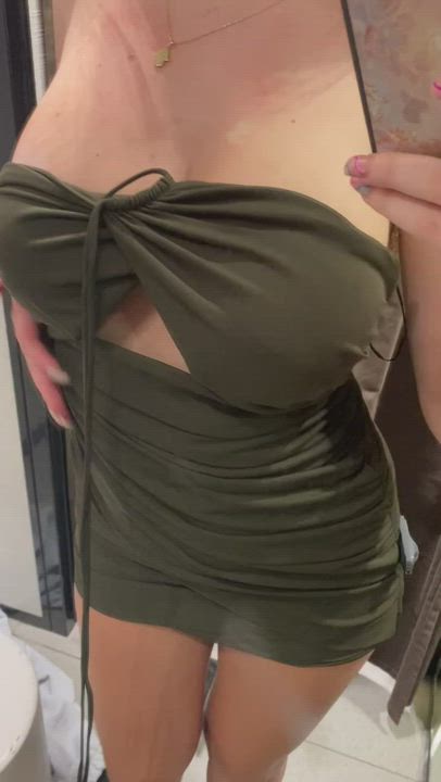 Do my tits fit this dress?