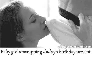 7869-unwrapping-daddys-present