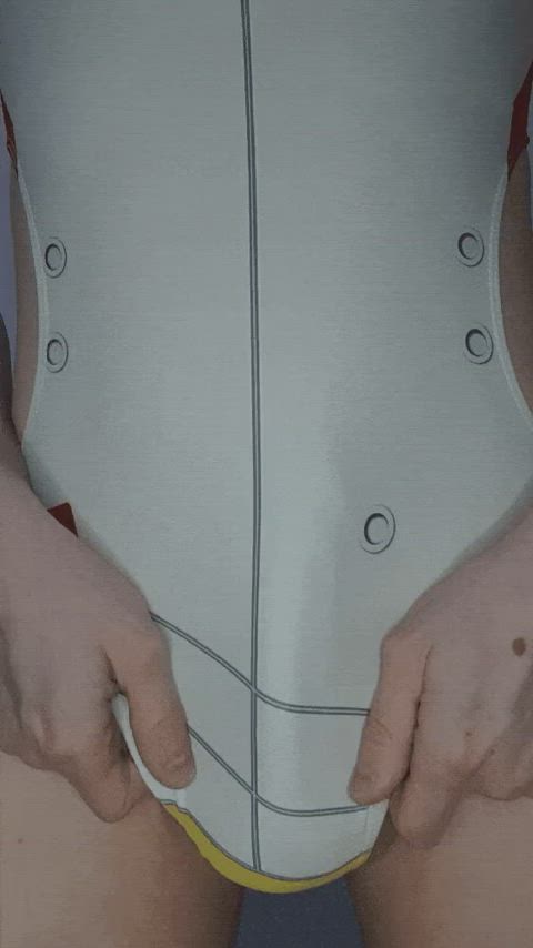 bulge solo tease trans clip