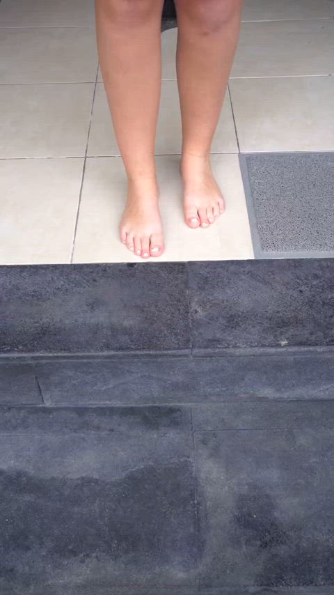 blonde elsathora feet feet fetish see through clothing teen tiktok r/porninfifteenseconds