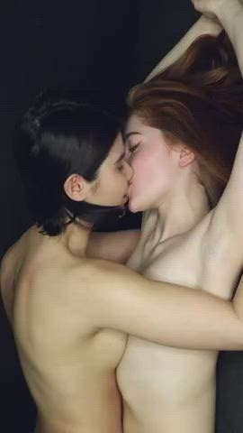 Brunette Lesbian Redhead clip