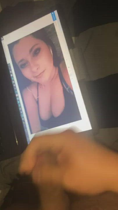 Are you now wishing the girl with cum on her face was your gf? (Huge load)