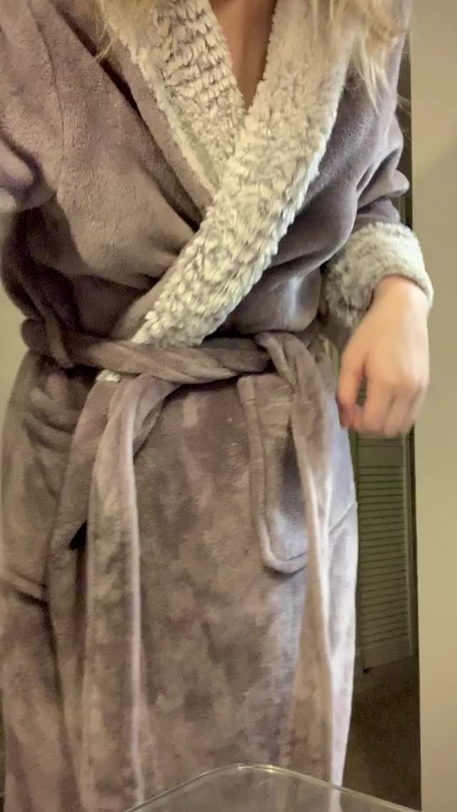 Taking off my robe for some morning [f]un ;)