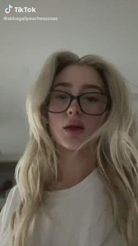 Ass Glasses Shaking Shorts TikTok clip