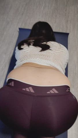 cum on her new leggings, thick load only