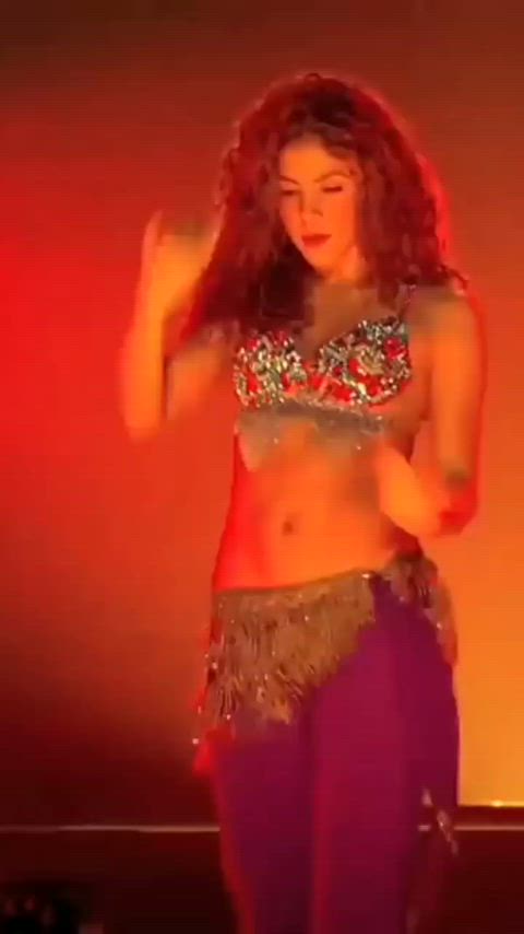 belly button shakira belly clip