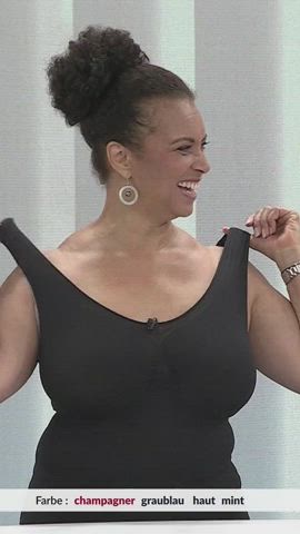 Big Tits Celebrity Clothed Dress Ebony German Huge Tits Mature Tight clip