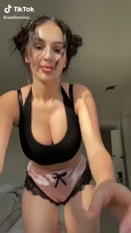Nino Tiktok Thot! Get her X-Tapes in Comments!