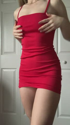 Where would you take me out to in a dress with no panties or bra? 🤭