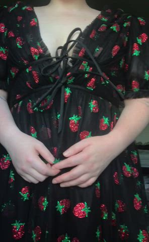which is cuter: the dress or my tits? 🍓🖤