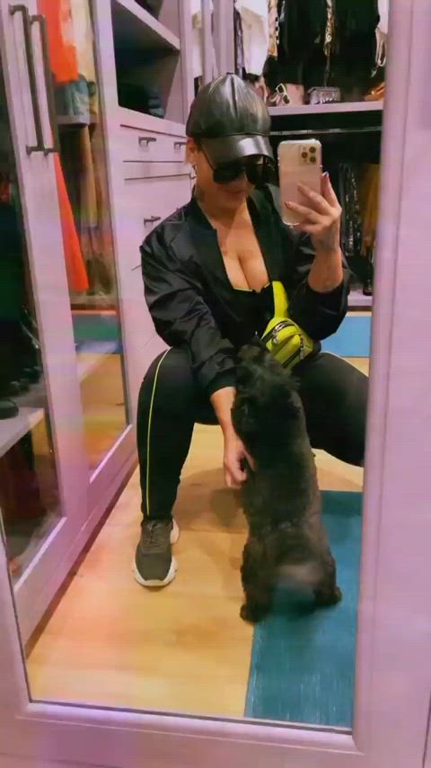 Boobies + Puppy 