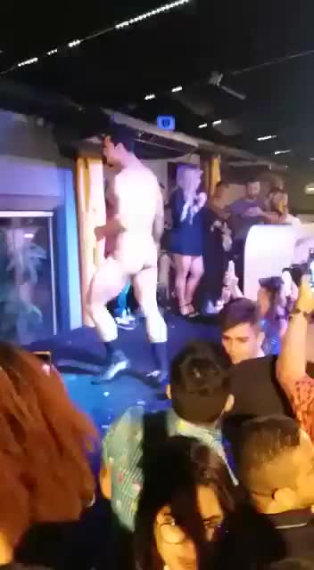 Gogo boy dancing hard at the Umarizal nightclub. 279 Main.??