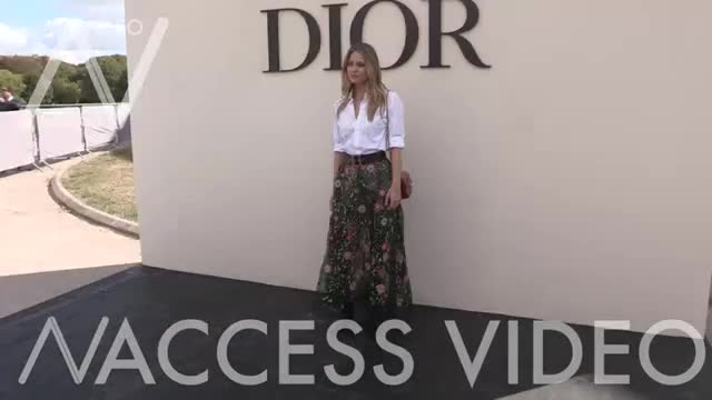 Celebrity Melissa Benoist clip