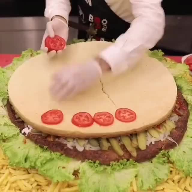 A giant burger! Wanna try?!