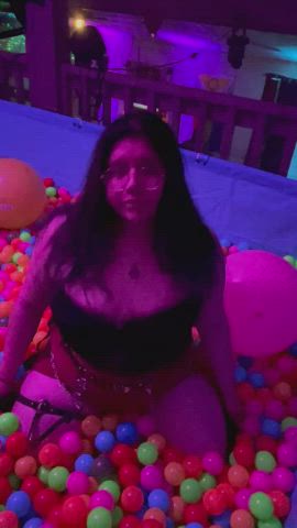 Come play in the ball pit with me!