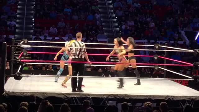 WWE, Raleigh, NC, 10/13/2018, Asuka chases Peyton Royce