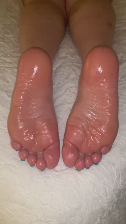 BBW Foot Fetish Naked Soles clip