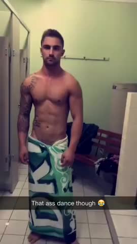 Twerking clip