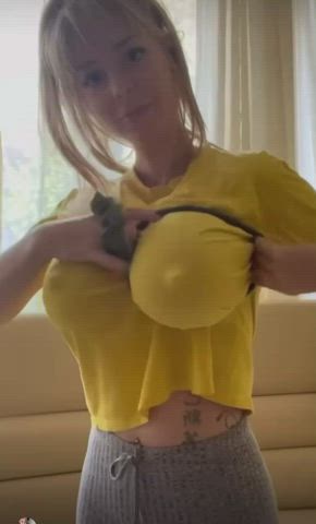 boobs bouncing tits fake tits huge tits onlyfans tiktok clip