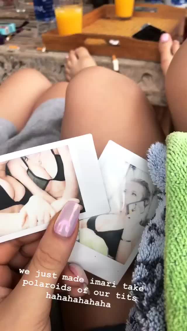 Tits clip