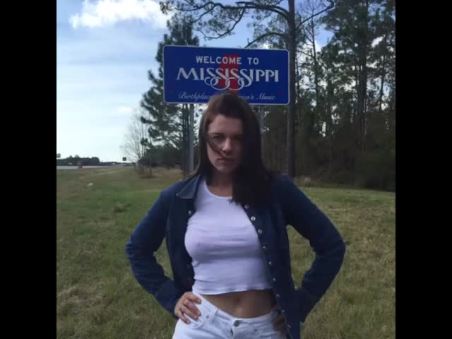 Julia Fox - on road trip, pokies / lifting shirt up - old Vine videos (two combined),