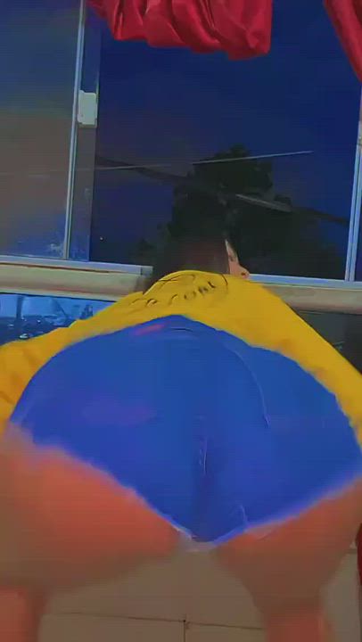 Ass Cowgirl Dancing clip