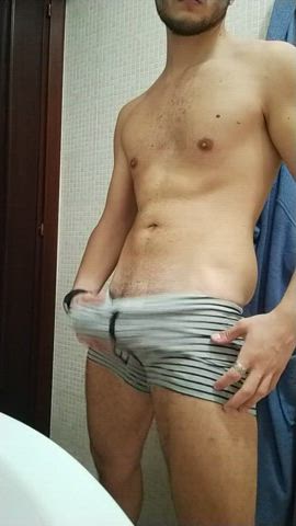 Who wants to worship my 18y old cock?
