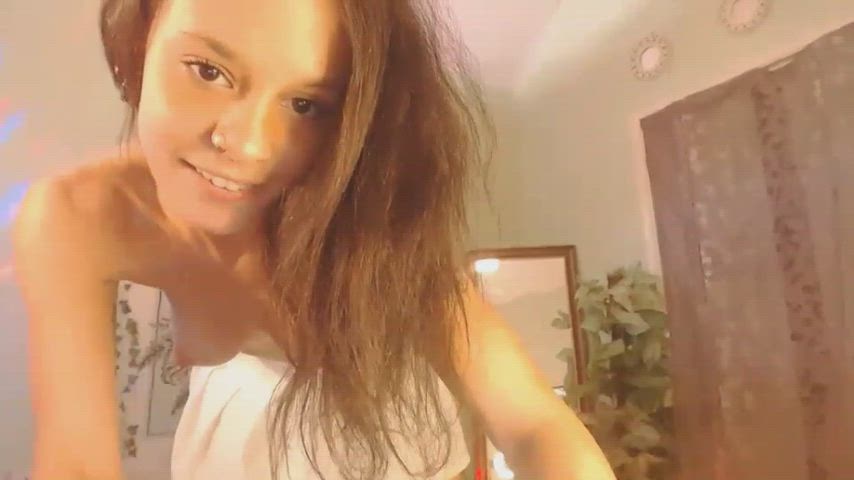 babe camgirl cute petite tease teen tits webcam adorable-porn amateur-girls cam-girls