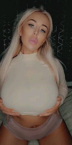 Big Tits Blonde Busty MILF Piercing Nipples