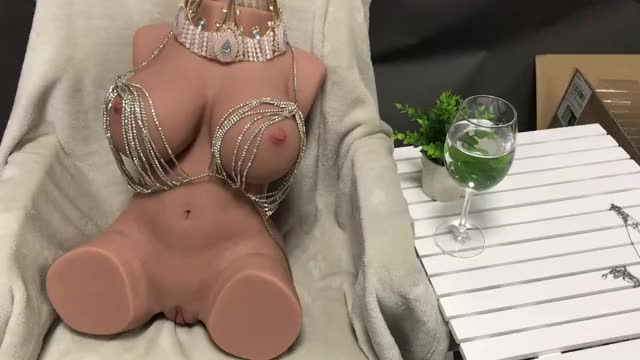 Tantaly sex doll Britney