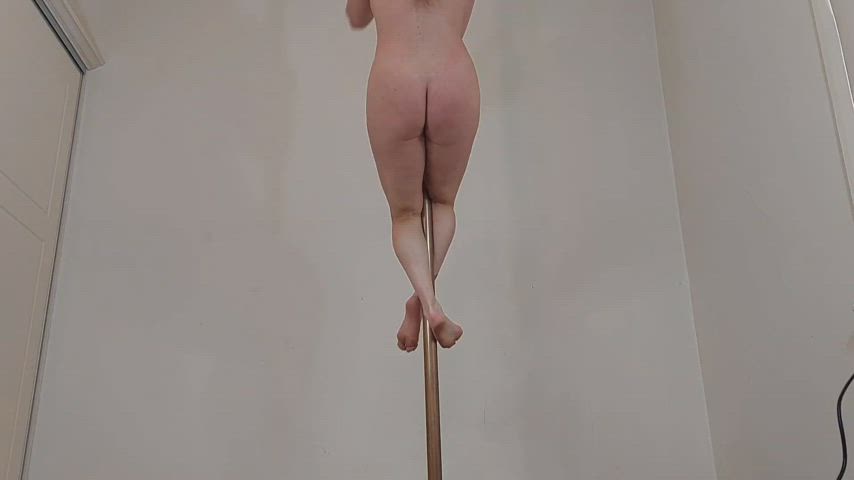 showing my strength on the pole