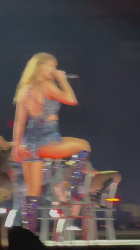 ass celebrity legs taylor swift clip