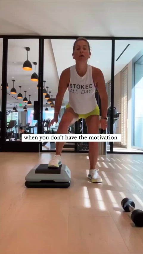 actress celebrity legs stomach upskirt workout clip