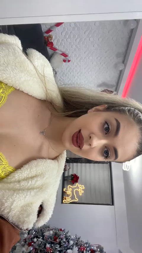 Ava - IAmAvaSmithh - More tiktok flashing videos on my tiktok likes (juanmomo45)