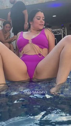 camgirl colombian friends latina pool pussy step-mom webcam clip