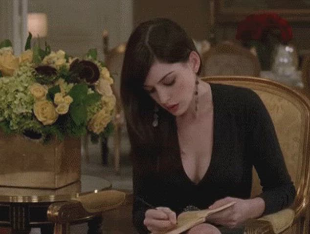 anne hathaway cleavage sexy clip