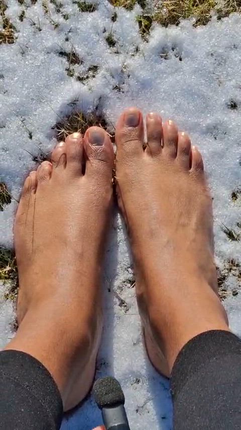 Frosty Feet Pt 1 