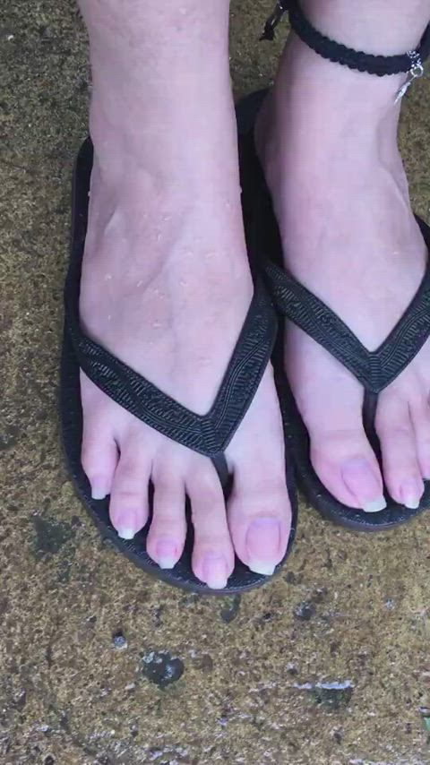 feet feet fetish filipina foot fetish joi sexy whore clip