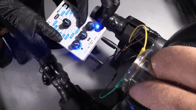 anal bdsm butt plug electric electro femdom fetish latex gloves clip