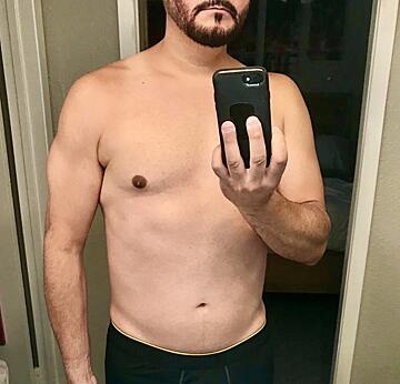 (49) This almost-50-yr-old dad has been working hard to look 40 at 50. How am I doing?