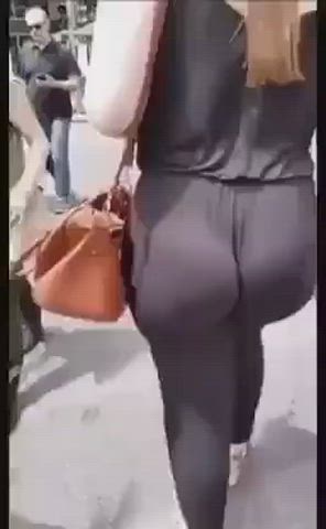 amateur big ass outdoor spy cam voyeur clip
