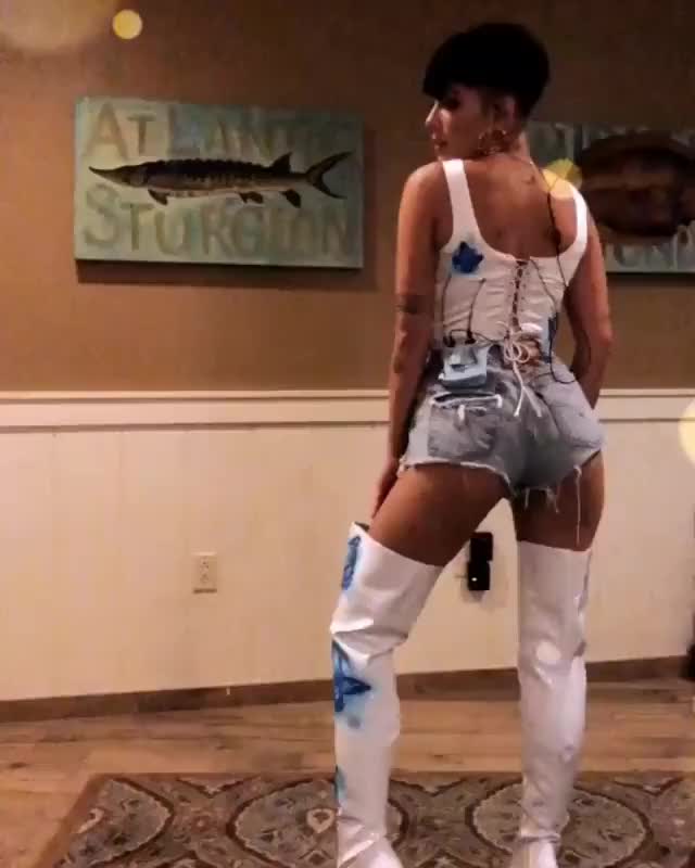 Halsey clip