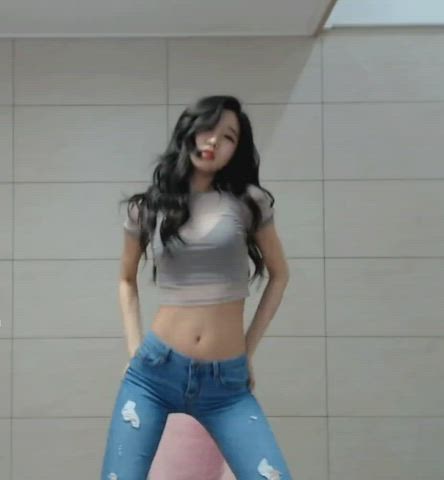 Ass Dancing Korean clip