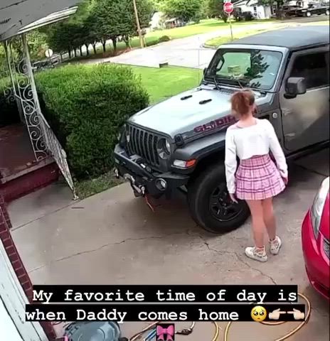 18 Years Old Age Gap Daddy Daughter Step-Dad Step-Daughter Teen r/DDlg clip