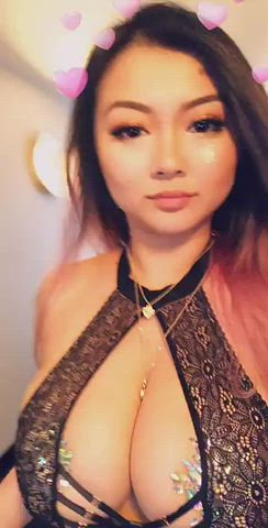 Asian Big Tits Busty Dress Huge Tits Nipples clip