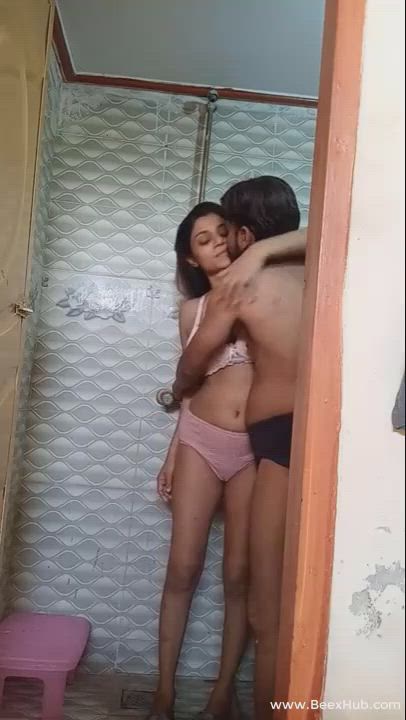 ❤️ Desi couple fucking in the Bathroom (2 clip in one zip) ⚡ [Link In Comment]